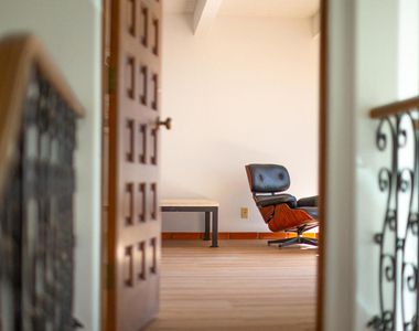 3265 Ocean Drive - Photo Thumbnail 26