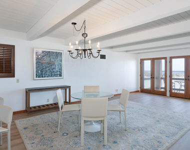 3265 Ocean Drive - Photo Thumbnail 25