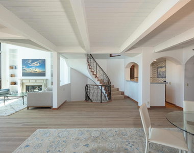 3265 Ocean Drive - Photo Thumbnail 6