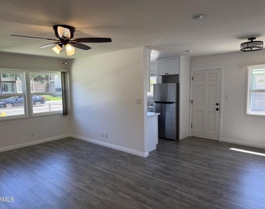 6008 Woodland Street - Photo Thumbnail 2
