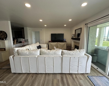 4762 San Sebastian Drive - Photo Thumbnail 17