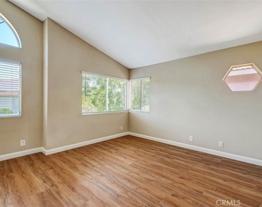 14332 Autumn Lane - Photo Thumbnail 27