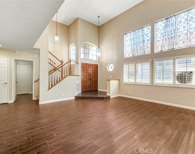 14332 Autumn Lane - Photo Thumbnail 4