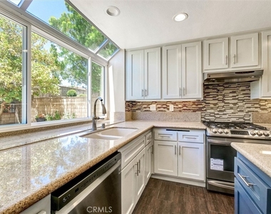 14332 Autumn Lane - Photo Thumbnail 17