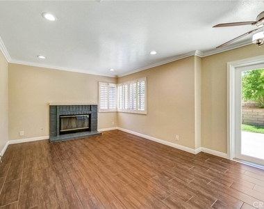 14332 Autumn Lane - Photo Thumbnail 13