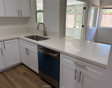 620 Sky Court - Photo Thumbnail 9