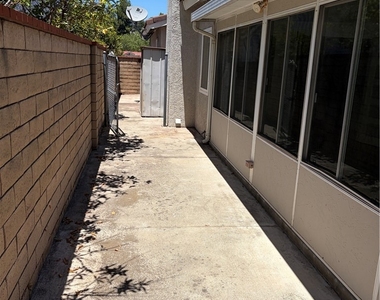 620 Sky Court - Photo Thumbnail 21