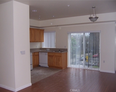 4438 Vista Del Monte Avenue - Photo Thumbnail 9