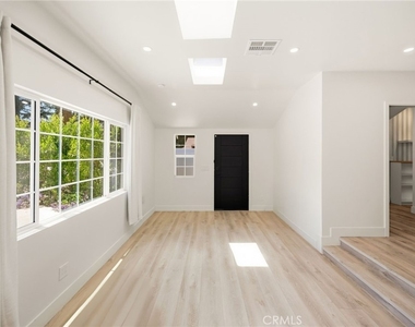 21231 San Miguel Street - Photo Thumbnail 15