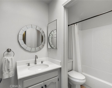 11274 Morrison Street - Photo Thumbnail 23