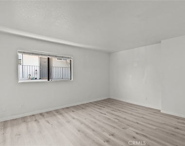 11274 Morrison Street - Photo Thumbnail 20