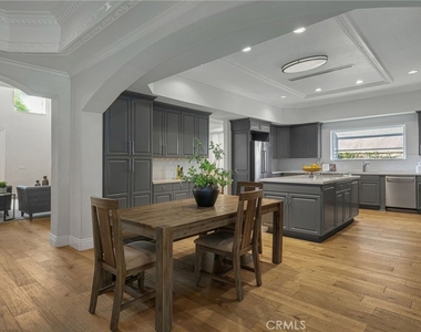 16459 Otsego Street - Photo Thumbnail 15