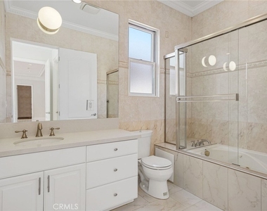 16459 Otsego Street - Photo Thumbnail 27
