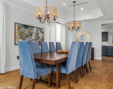 16459 Otsego Street - Photo Thumbnail 10