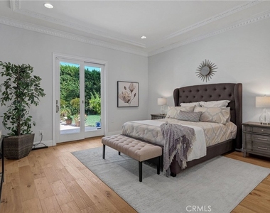 16459 Otsego Street - Photo Thumbnail 35