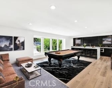18340 Sandringham Court - Photo Thumbnail 4
