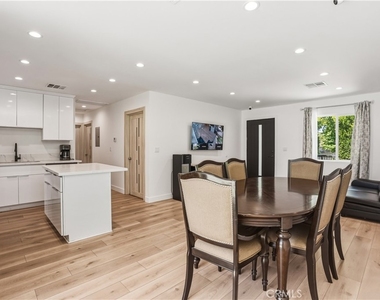 6620 Bellaire - Photo Thumbnail 2