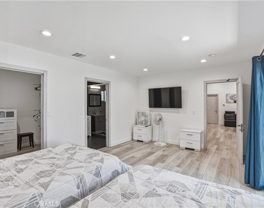 6620 Bellaire - Photo Thumbnail 16