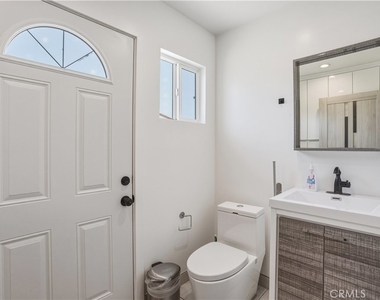 6620 Bellaire - Photo Thumbnail 3