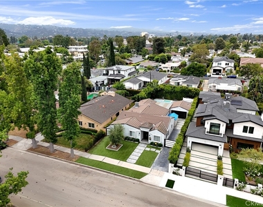 4925 Nagle Avenue - Photo Thumbnail 42