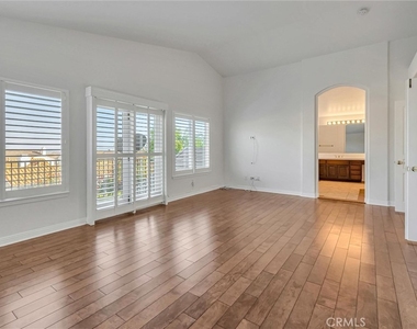 19754 Mariposa Creek Way - Photo Thumbnail 23