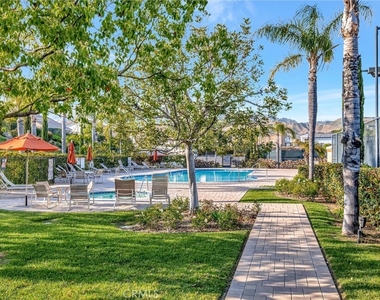 19754 Mariposa Creek Way - Photo Thumbnail 49