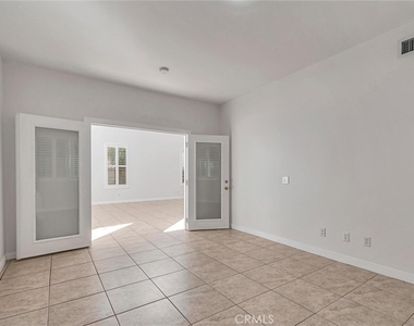 19754 Mariposa Creek Way - Photo Thumbnail 9