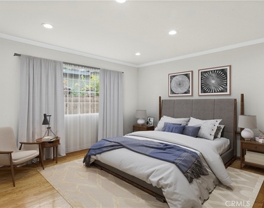 6508 Mammoth Avenue - Photo Thumbnail 23
