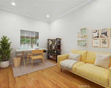 6508 Mammoth Avenue - Photo Thumbnail 10