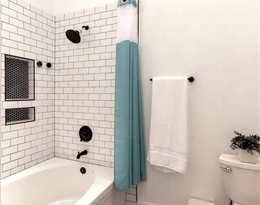 32457 Spyglass Court - Photo Thumbnail 4