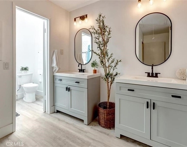 32457 Spyglass Court - Photo Thumbnail 5