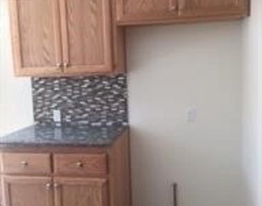 1371 W Cerritos Avenue - Photo Thumbnail 12