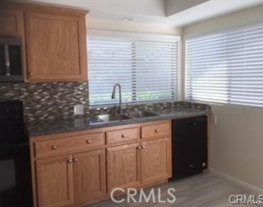 1371 W Cerritos Avenue - Photo Thumbnail 9