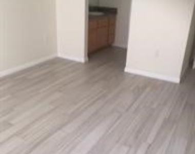 1371 W Cerritos Avenue - Photo Thumbnail 23