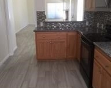 1371 W Cerritos Avenue - Photo Thumbnail 13