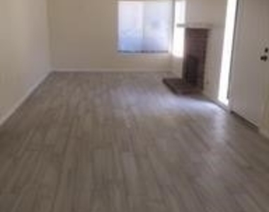 1371 W Cerritos Avenue - Photo Thumbnail 4