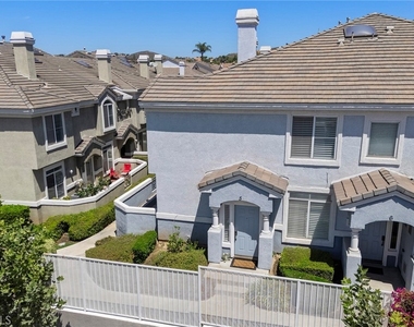 2260 Indigo Hills Drive - Photo Thumbnail 25