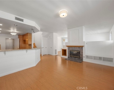 2260 Indigo Hills Drive - Photo Thumbnail 9
