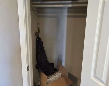 8808 Randolph St - Photo Thumbnail 7