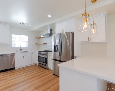 5221 E Willow - Photo Thumbnail 7