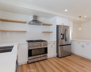 5221 E Willow - Photo Thumbnail 11