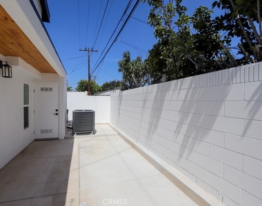 5221 E Willow - Photo Thumbnail 21