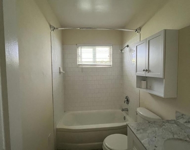 645 Marion Place - Photo Thumbnail 22