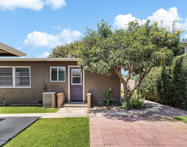 5634 Noel Drive - Photo Thumbnail 16