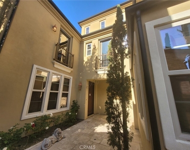 55 Valley - Photo Thumbnail 3