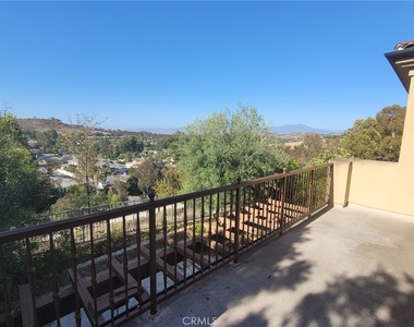 55 Valley - Photo Thumbnail 16