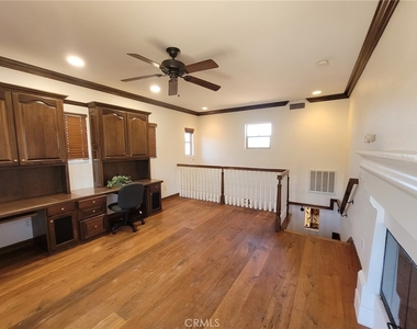 55 Valley - Photo Thumbnail 32