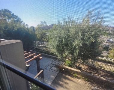 55 Valley - Photo Thumbnail 15