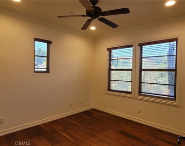 55 Valley - Photo Thumbnail 38