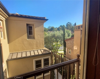 55 Valley - Photo Thumbnail 11